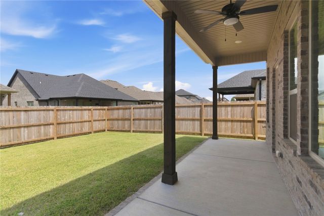 3004 S 14th Street, Rogers, AR 72758