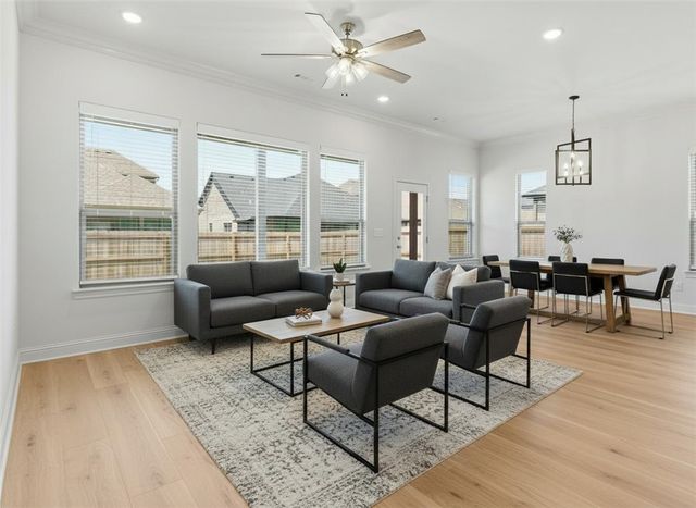 3004 S 14th Street, Rogers, AR 72758