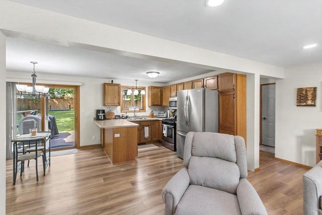 N2674 County Road V, Lodi, WI 53555