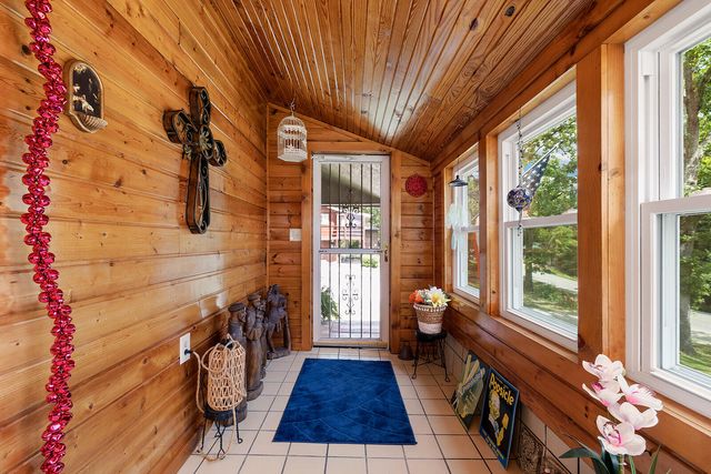 540 Dale Avenue, Hollister, MO 65672