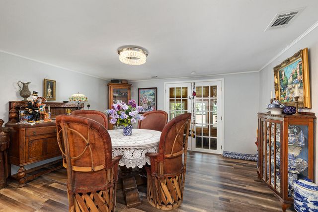 540 Dale Avenue, Hollister, MO 65672