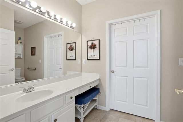 304 Gable Brook Drive, Grayson, GA 30017