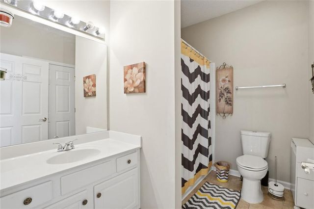304 Gable Brook Drive, Grayson, GA 30017