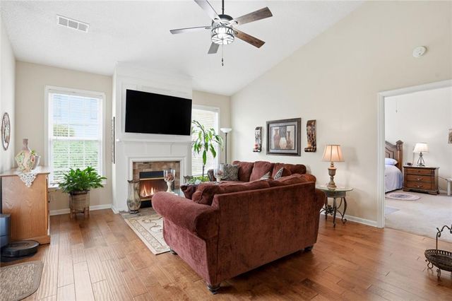 304 Gable Brook Drive, Grayson, GA 30017