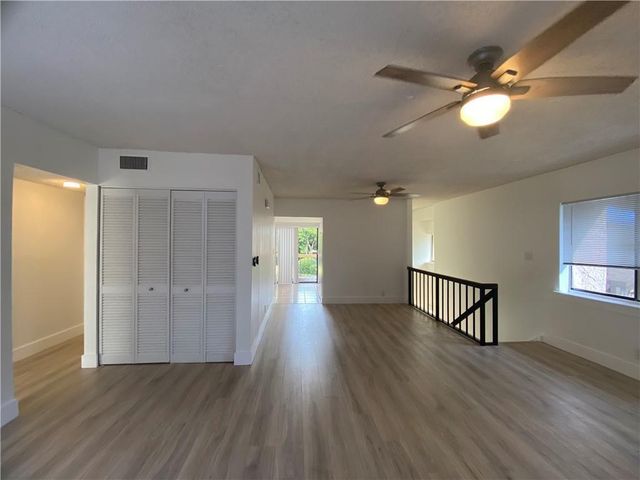 191 Wimbledon Lake Drive, Plantation, FL 33324
