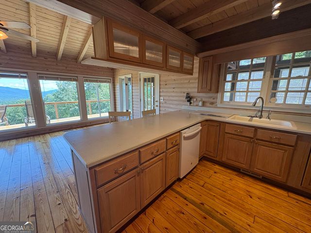 86 Yonah View, Dahlonega, GA 30533