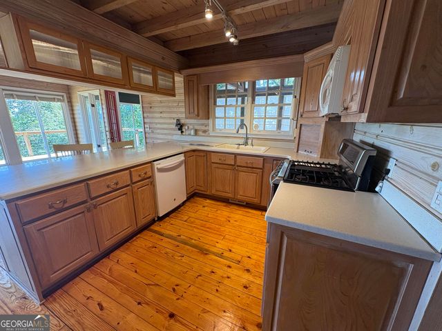 86 Yonah View, Dahlonega, GA 30533
