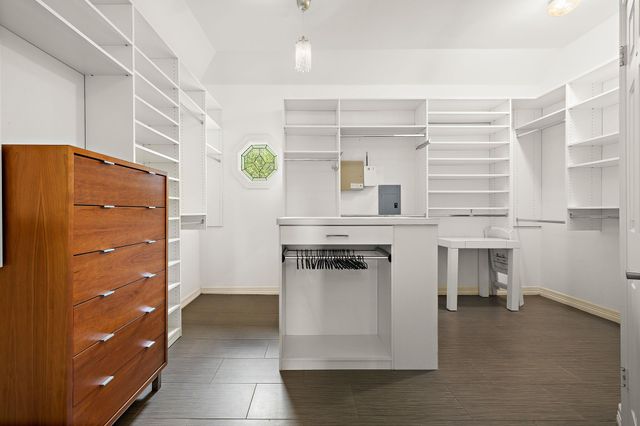 10003 Baxter LN, Austin, TX 78736