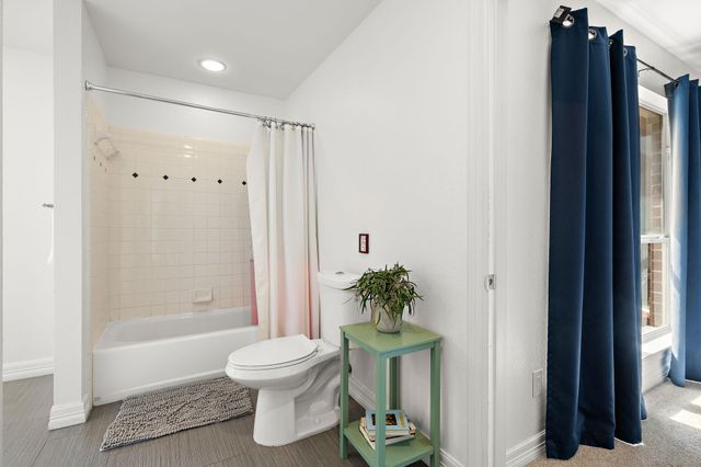 10003 Baxter LN, Austin, TX 78736