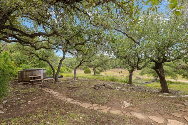 10003 Baxter LN, Austin, TX 78736