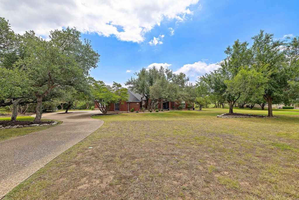 10003 Baxter LN, Austin, TX 78736