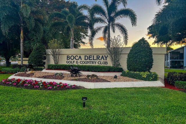 5021 Oak Hill Lane 115, Delray Beach, FL 33484