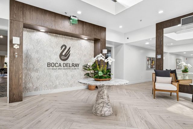 5021 Oak Hill Lane 115, Delray Beach, FL 33484