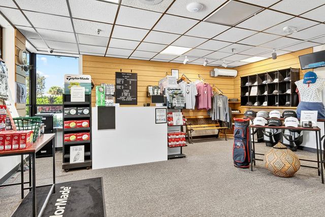 5021 Oak Hill Lane 115, Delray Beach, FL 33484