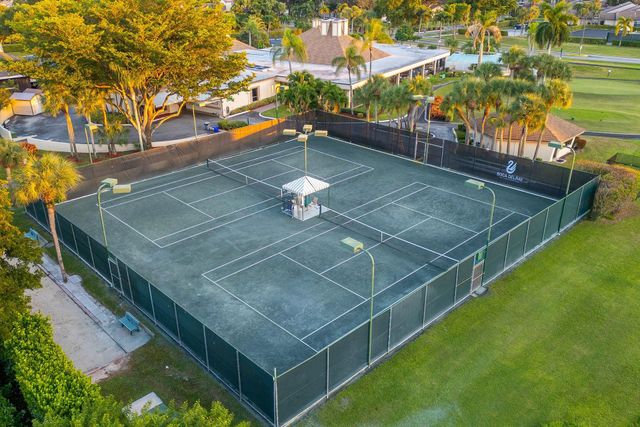 5021 Oak Hill Lane 115, Delray Beach, FL 33484