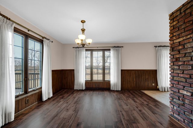 6955 Briergate Court, Demotte, IN 46310