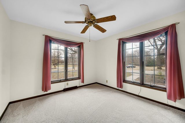 6955 Briergate Court, Demotte, IN 46310