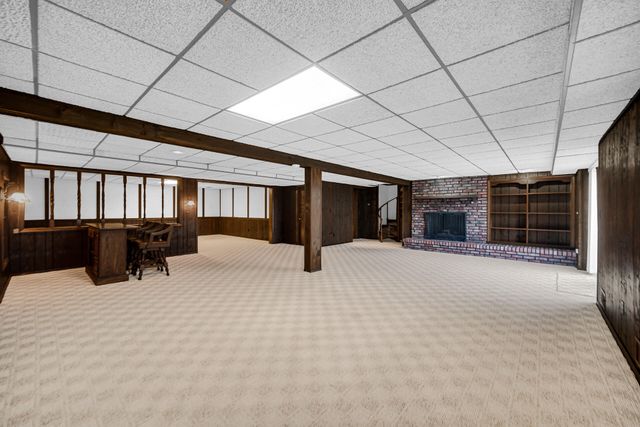 6955 Briergate Court, Demotte, IN 46310