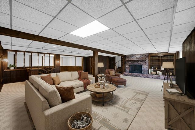 6955 Briergate Court, Demotte, IN 46310