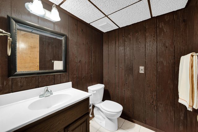 6955 Briergate Court, Demotte, IN 46310