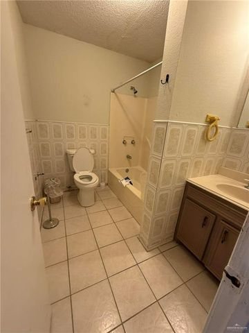 107 San Bernardo Street, Rio Grande City, TX 78582