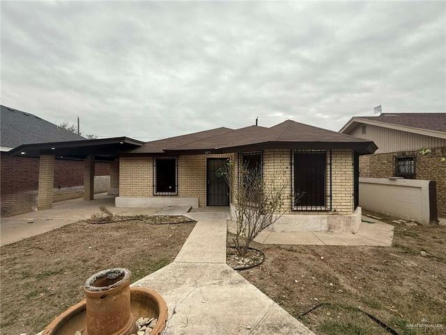 107 San Bernardo Street, Rio Grande City, TX 78582