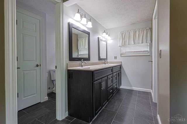 9045 Fields Drive, Deerfield Twp., OH 45040