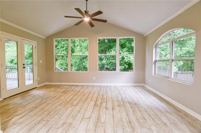 635 Garden Grove Drive, Lawrenceville, GA 30044