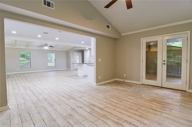 635 Garden Grove Drive, Lawrenceville, GA 30044