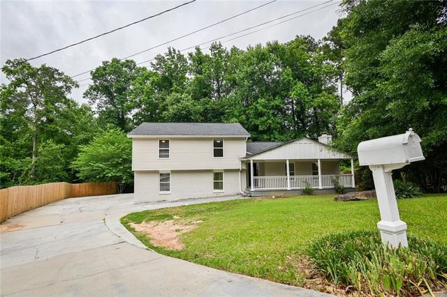 635 Garden Grove Drive, Lawrenceville, GA 30044