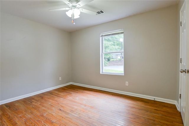 635 Garden Grove Drive, Lawrenceville, GA 30044