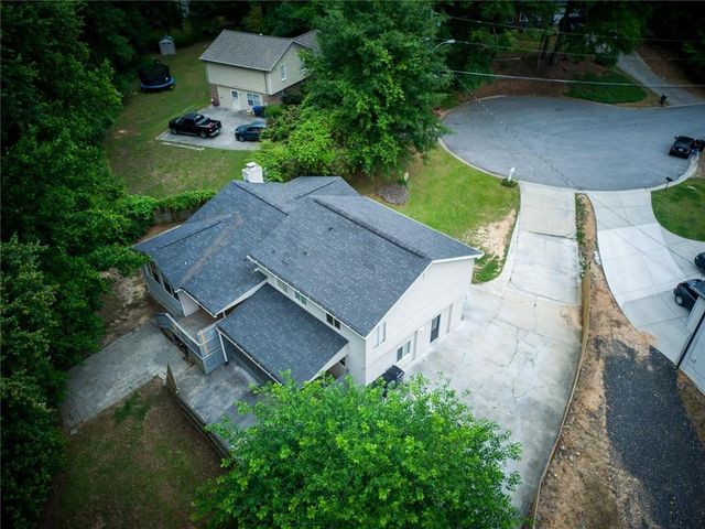 635 Garden Grove Drive, Lawrenceville, GA 30044