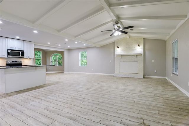 635 Garden Grove Drive, Lawrenceville, GA 30044