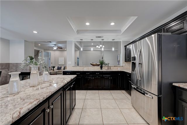 812 Indian Trail, Salado, TX 76571