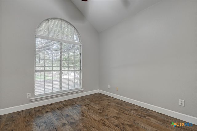 812 Indian Trail, Salado, TX 76571