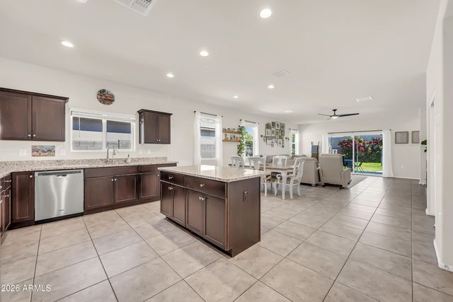 24653 N ALFALFA Drive, Florence, AZ 85132