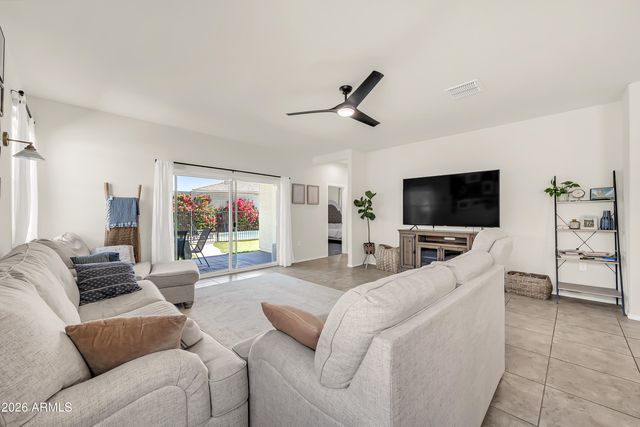 24653 N ALFALFA Drive, Florence, AZ 85132