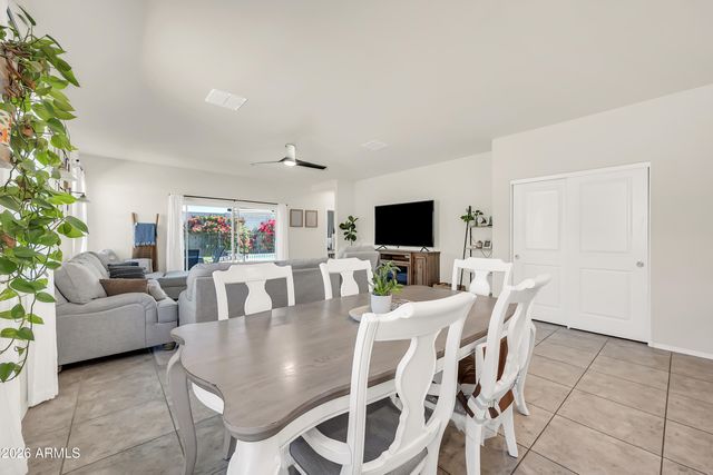 24653 N ALFALFA Drive, Florence, AZ 85132