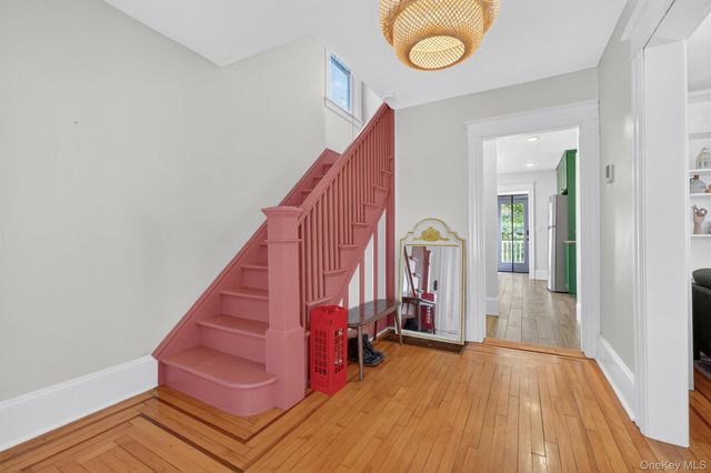 13 Parkwood Boulevard, Poughkeepsie, NY 12603