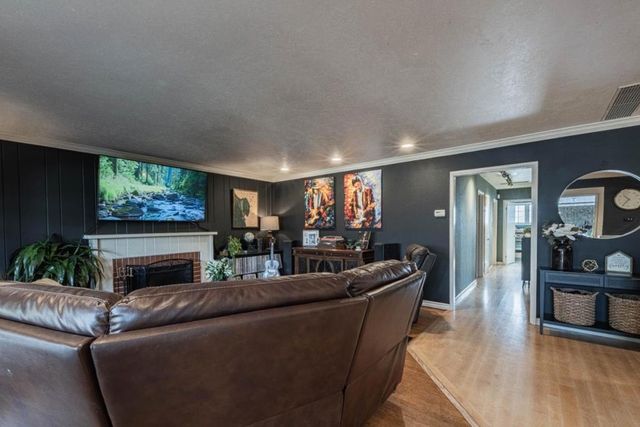 730 Lemos Avenue, Salinas, CA 93901