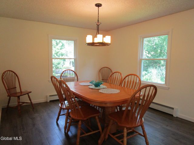 44 Westphal Drive, Bethlehem, NY 12054