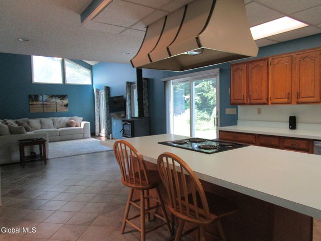 44 Westphal Drive, Bethlehem, NY 12054