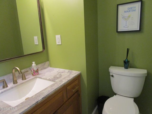 44 Westphal Drive, Bethlehem, NY 12054