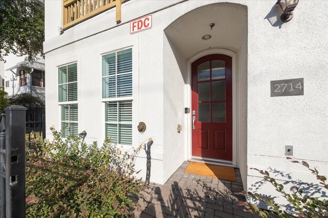 2714 Harvard Street, Houston, TX 77008