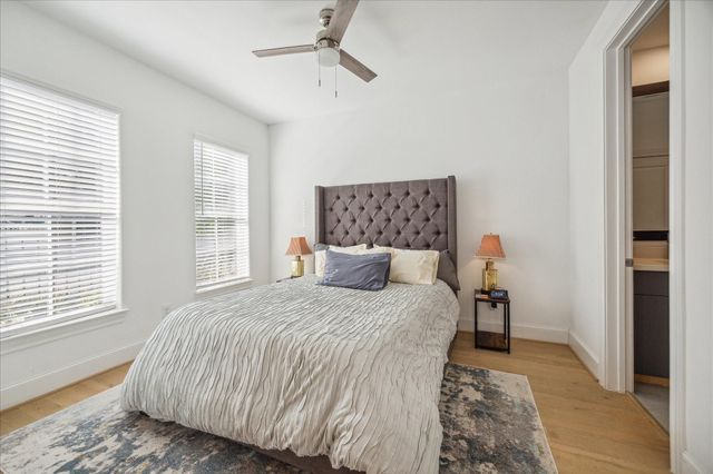 2714 Harvard Street, Houston, TX 77008