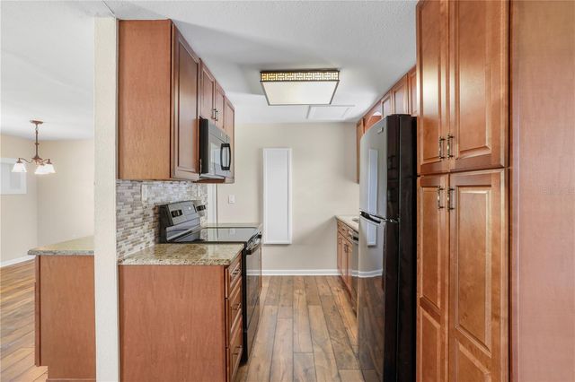 6324 FLORIDA CIRCLE W, Apollo Beach, FL 33572