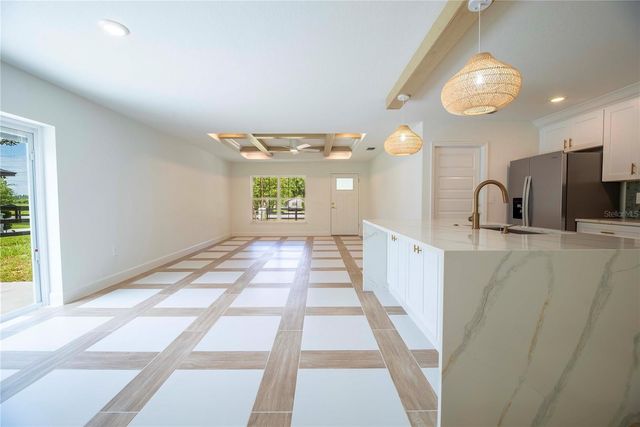 4570 WINDEE AVENUE, Lakeland, FL 33811