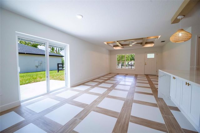 4570 WINDEE AVENUE, Lakeland, FL 33811