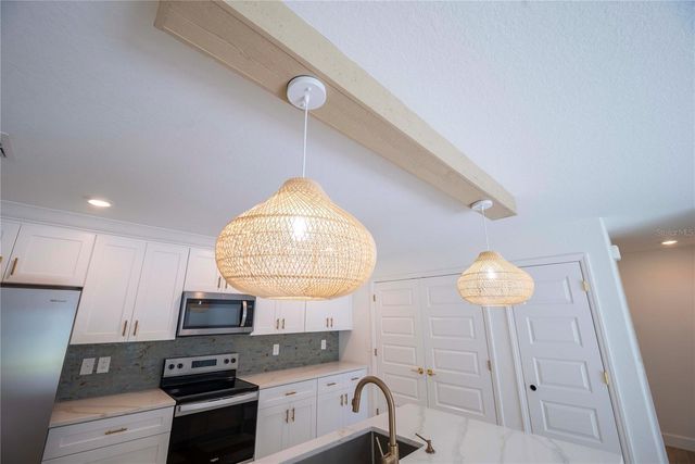 4570 WINDEE AVENUE, Lakeland, FL 33811