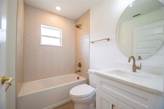 4570 WINDEE AVENUE, Lakeland, FL 33811